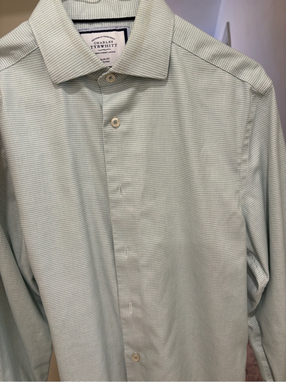 Charles Tyrwhitt Teal Green Semi-Spread Collar Non-Iron Stretch Texture Shirt